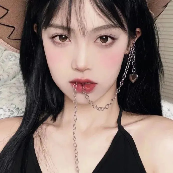 没有小鸟的天空